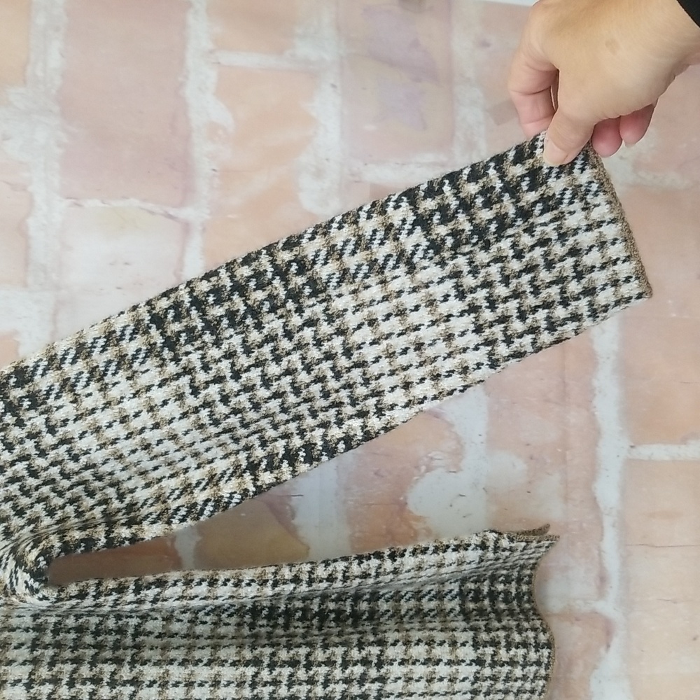 J. Jill Black and Cream Houndstooth Button Down Cardigan - Picture 4 of 10